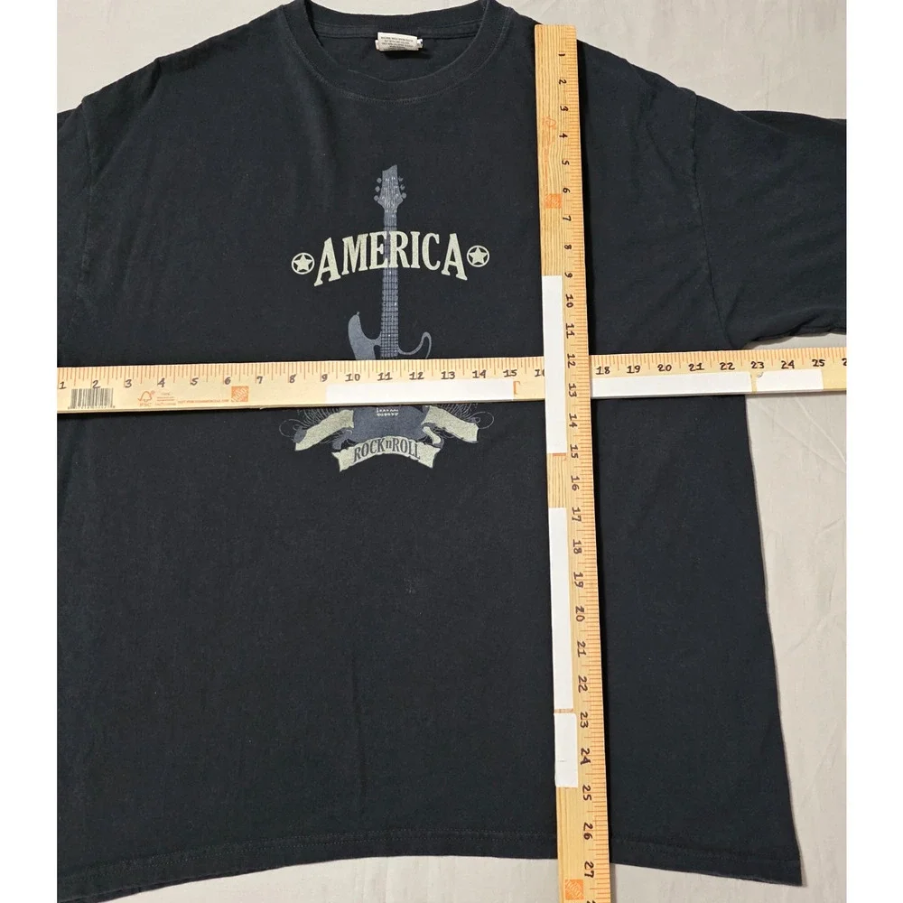 America Rock N' Roll Guitar Graphic T-Shirt Adult XL Black Fade Y2K
